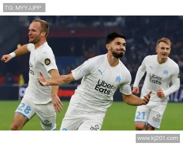 欧联杯精彩对决本菲卡逆转切尔西乌龙球成比赛转折点十大进球回顾