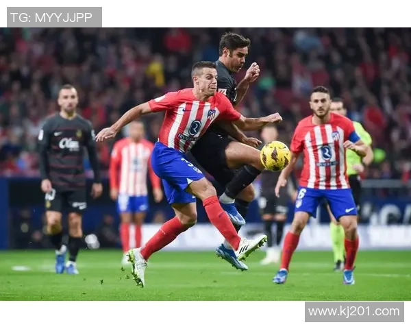 西甲焦点战切尔西与多特蒙德互交白卷补时争议进球引发全场热议