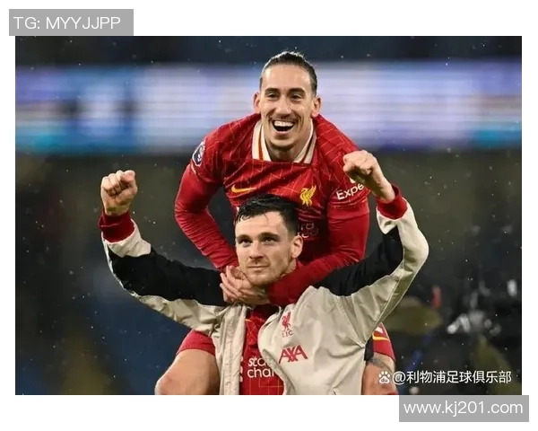 中超热战：利物浦大胜拜仁红牌事件引发全场轰动与转会传闻