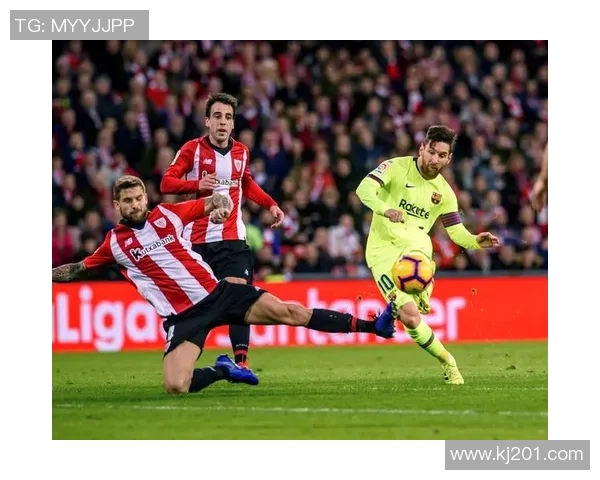 西甲激战巴萨与里昂战成平局绝杀瞬间点燃全场气氛与转会传闻交织