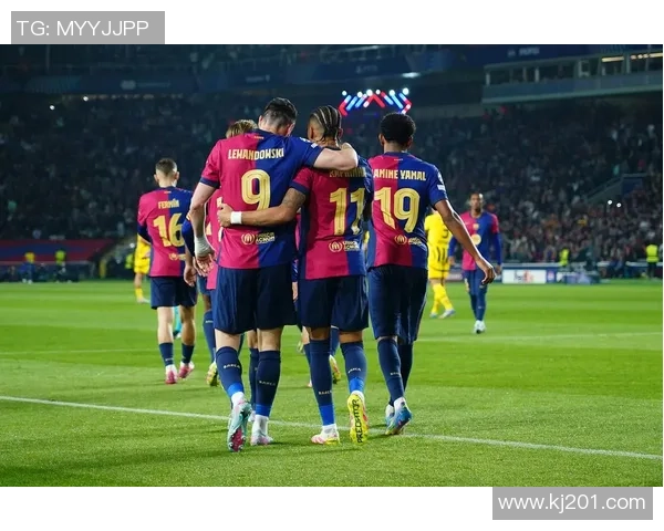 西甲焦点战：那不勒斯狂胜曼联四球全场沸腾瞬间回顾