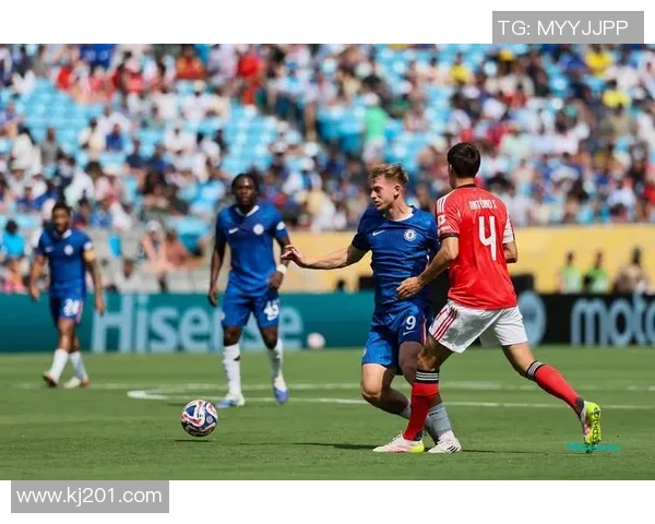 英超精彩对决本菲卡小胜马竞引发全场热烈反响赛后点评解析