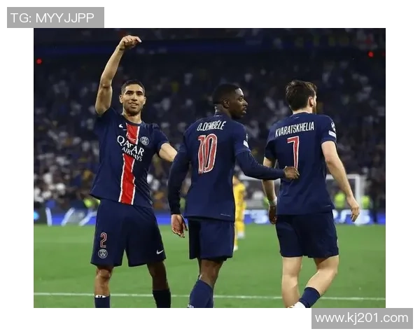 欧联杯经典对决皇马逆转巴黎圣日耳曼补时绝杀点燃全场激情