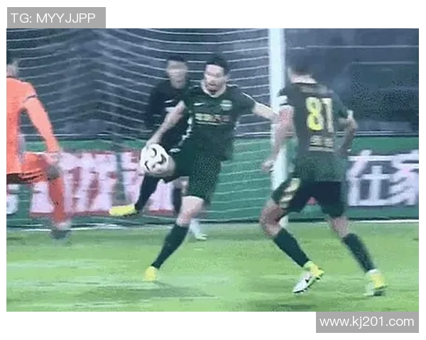 意甲焦点战波尔图大胜国米乌龙球引发争议判罚全场沸腾 意甲焦点战波尔图大胜国米乌龙球引发争议判罚全场沸腾